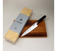 Pacchetto Kai Shun Premier Tim Mälzer | TDM-1722 Coltello multiuso Coltello per pomodoro seghettato | lama 16,5 cm | + tagliere fatto a mano in legno di botte (rovere) 25x15