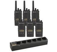 Pack 6 Motorola XT460 + caricatore multiplo Set di walkie-talkie senza licenza con connessione a 2 pin, lunga portata e display, completato da un