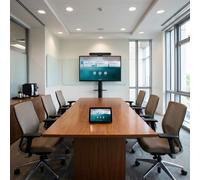 Pack videoconferenza ANDROID Poly per sale medie Kit di videoconferenza all-in-one con barra video 4k, pannello di controllo, schermo 4K da 65 pollici