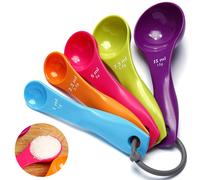Padronanza della misurazione, cucchiai dosatori colorati in acciaio inossidabile, design impilabile per una facile conservazione in cucina.