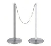 Paletti in acciaio inox con base resistente e catena per il controllo della folla in luoghi e musei