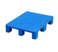 Pallet in plastica resistente per magazzini e logisticaScaffali di stoccaggio pesanti (80 x 80 cm) ideali per il trasporto e la gestione efficiente della catena di approvvigionamento