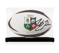 Pallone da rugby dei British Lions firmato da Martin Johnson. Vetrina