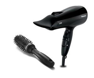 Panasonic Asciugacapelli ionico EH-NE83 con tecnologia di asciugatura rapida per capelli lisci ed eleganti (nero) 2500 W, nero Ne83