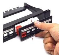 PANN.1U PER 24 RJ45U KEYSTONE NERO