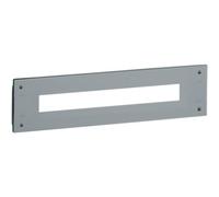 Pannello cieco Bticino a 4 viti di fissaggio 600x150mm 9529/24
