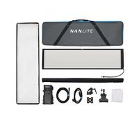 Nanlite PavoSlim 240CL luce di superficie multifunzionale a colori 121 x 31 cm corpo piatto in metallo. Potenza nominale 260 W. Luce bianca 2700 - 7500 K CRI: