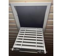 Pannello ventilato per porta di ispezione mansarda, copertura di accesso in metallo bianco con chiusura a molla, accesso di servizio per bagno, garage, corridoio, 30 x 55 cm