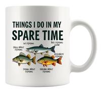 Panvola Tazza in ceramica bianca con scritta "Things I Do In My Spare Time", idea regalo per pescatore, papà, nonno, marito, fratello, 325 ml.
