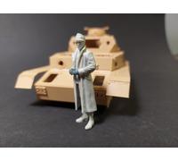 PANZERART GERMAN DAK TANK OFFICER PZ III/IV 1:35 35251