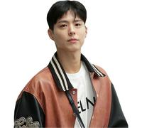 Park Bo-gum (Casual) Ritaglio di buddy a metà corpo