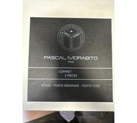 Pascal Morabito Set Di Portachiavi, Penna E Pochette Portamonete Nuovo