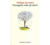 Passeggiata sotto gli alberi
