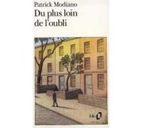 Patrick Modiano Du plus loin de l'oubli (Tascabile)