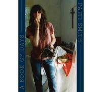 Patti Smith A Book of Days (Tascabile)