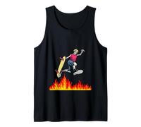 Pattinatore di Skateboard saltando sopra Il Fuoco Canotta