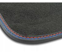 PE12-4 1pz Tappetino Velluto Premium Opaco Rosso&Blu per Fiat Doblo III dal 2022