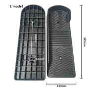 Pedali di ricambio per macchina ellittica PP plastica 410x150mm 4 fori 6,5x6,5mm