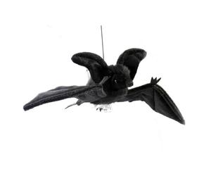 Peluche Hansa nero da 37 cm appeso a un animale morbido e realistico da abbracci
