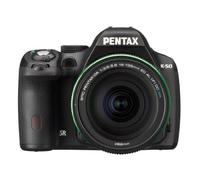 Pentax K-50 Fotocamera e Obiettivo DA-L 18-135 WR, Sensore CMOS APS-C da 16,49 Megapixel, Display LCD da 3”, Video Full HD, Nero