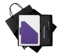 per A5 Hardcover Notebook 250mm Box Set con penna per A5 Hardcover (viola) | Copertina in ecopelle morbida al tatto, carta liscia color crema, 200 pagine a righe, chiusura elastica, nastro segnalibro