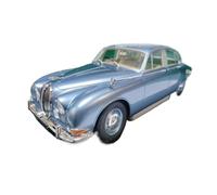 Per La Simulazione Di Un Modello Di Auto Sportiva Statica In Metallo Pressofuso Jaguar S1965 In Scala 1:18