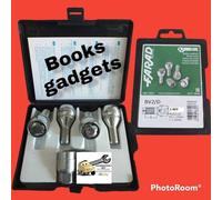 Per Alfa Gt dal 2001> Kit Bulloni Antifurto Flower Lock Farad x Cerchi Acciaio