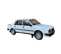 Per Skoda 130l 1980 Modello Di Auto Statica In Lega Pressofusa In Scala 1:18 Decorazione Natalizia Per La Casa