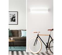 Applique in alluminio verniciato bianco.