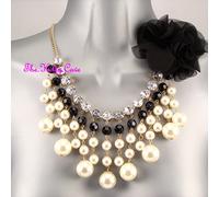 Perla Diamante Increspata Bouquet di Fiori Feature Chic Bavaglino Collare Grande