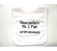 Personalised Newcastle United bavaglino - Fun Gift - Name can be changed - splendidamente ricamato