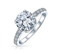 Personalizza anello di fidanzamento solitario rotondo brillante 4CT AAA CZ per donne in argento sterling .925 con pavé di zirconi cubici e fascia laterale di pietre da 2MM personalizzabile.