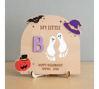 Personalizzato Halloween Footprint Sign, Trick or Treat Smell My Feet Sign, DIY Halloween Footprint or Handprint Art Decorations, Baby First Halloween Sign, Kids Halloween Sign New Baby Ornament