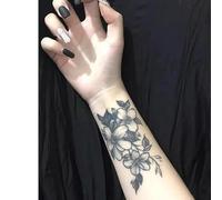 Pezzi Adesivi Per Tatuaggi Temporanei A Base Di Erbe Tatuaggio Finto Polso Semplice Fiore Scuro Serie Donna Uomo Semipermanente Antiriflesso Impermeabile Durata 2 Settimane O Temporaneo