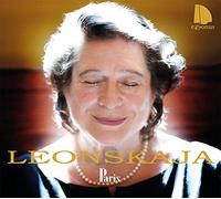 Piano - Paris. Ravel: Valses Nobles & Sen