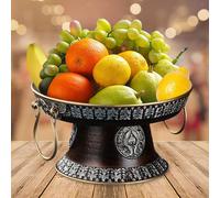 Piatto di frutta buddista retrò che offre una ciotola per forniture di