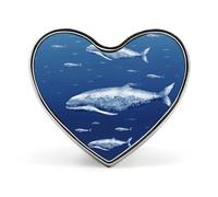 Piccola balena blu nuoto carino distintivo cuore, spille per donne e uomini gioielli alla moda accessori per cappelli, borse, giacche, cappotti, regali di giorno