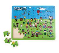 Piccoli piedini Puzzle in legno di Snoopy sul campo