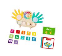 Piccolo gioco di matematica con le dita, conteggio dei numeri, addizione e