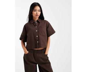 Pieces - Camicia a maniche corte squadrata in twill testurizzato marrone hot fudge in coordinato S