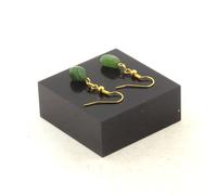 Pietre E Minerali. Orecchini 1 Perla Di Giada Nephrite Della Siberia (Russia)