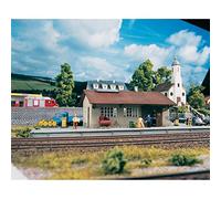 Magazzino Stazione Burgstein di Piko Hobby