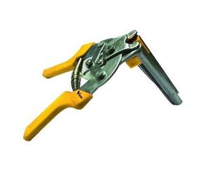 Pinza per reti recinzioni automatica con anelli graffette per fissare la rete