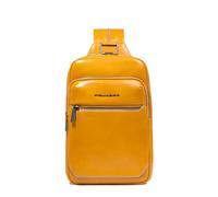 PIQUADRO - Borsa monospalla convertibile in zaino in pelle - Colore Giallo - Uomo elegante