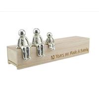 Pirantin Idea per il 10° anniversario - 10 Years We Made A Family 100% latta - Scegli il tuo regalo di famiglia (1 bambino)