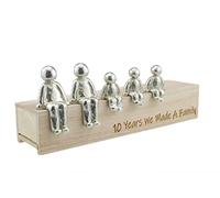 Pirantin Idea per il 10° anniversario con scritta in inglese "10 Years We Made A Family", 100% latta - Scegli la tua famiglia (3 bambini)