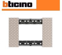 PLACCA 3P OPTIC BTICINO LIVING NOW KA4803MM