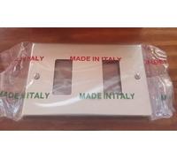 Placca in alluminio 2 fori/posti con viti Bticino Magic