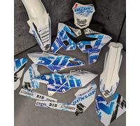 Plastiche + Grafica + Faro per Suzuki DRZ 400 1999-2024 Polisport RESTYLE