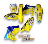 Plastiche + Grafica + Faro per Suzuki DRZ400 1999-2024 Polisport RESTYLE